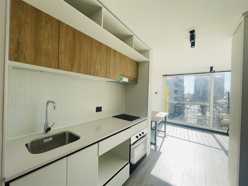 Departamento En Arriendo De 1 Dorm. En Santiago