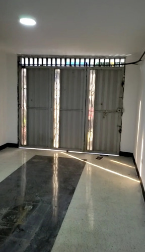 Imagen 1 de 14 de Se Arrienda Casa Para Uso Comercial En Medellin, Los Colores