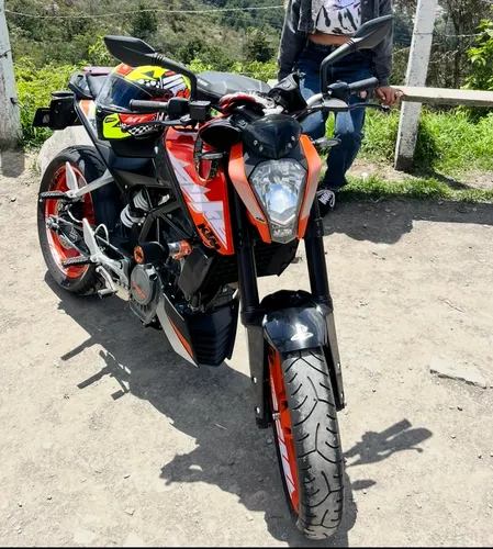Moto Duke, Modelo 2020, En Óptimas Condiciones
