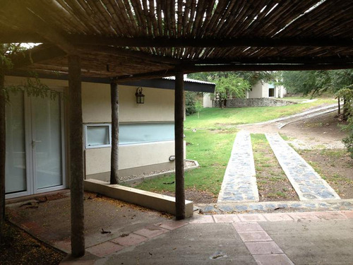 Vendo O Permuto Complejo Cabañas La Escondida Icho Cruz