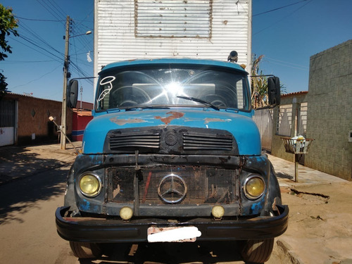 Imagem 2 de 6 de Mercedes Benz 1113