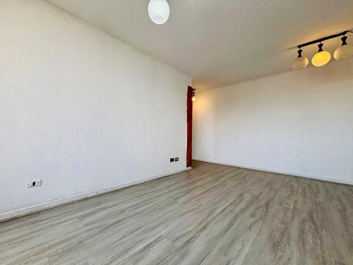Se Vende Acogedor Depto. 3 Dormitorios+2baños. Av Perú