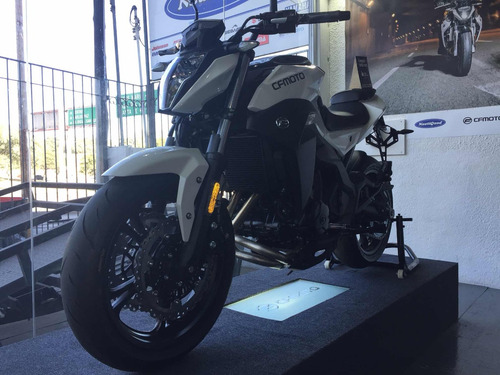Cfmoto Nk 400 Con Abs
