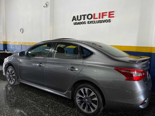 Imagen 3 de 14 de Nissan Sentra 2017 2.0 Sr