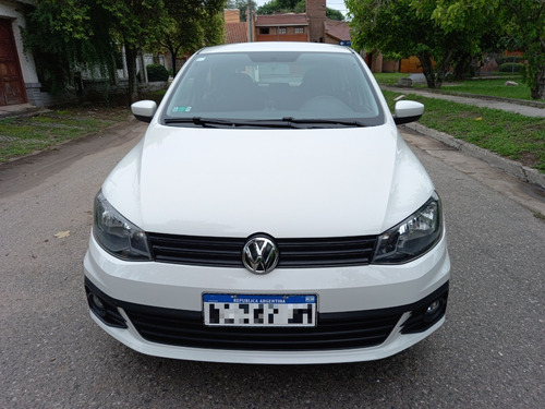Imagen 2 de 13 de Volkswagen 1.6 5 Ptas Trend Comfortline 2018