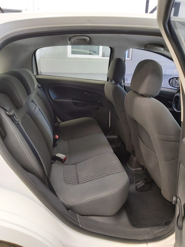 Fiat Punto Essence 1.6 2011