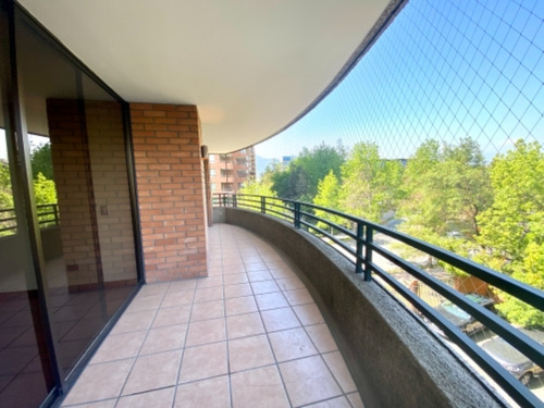 Imagen 21 de 22 de En Arriendo Exquisito Departamento 4/d 4b 2 Estacionamien...