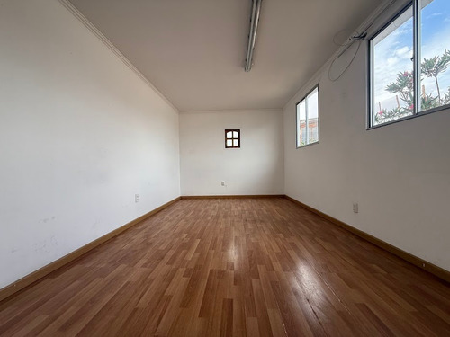 Hostal En Venta , Inversiòn Rentable Desde El Primer Mes