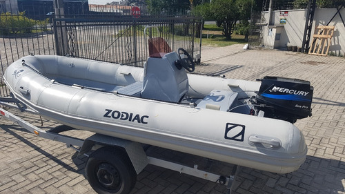 Imagem 9 de 10 de Bote Inflável Zodiac 4.20 M