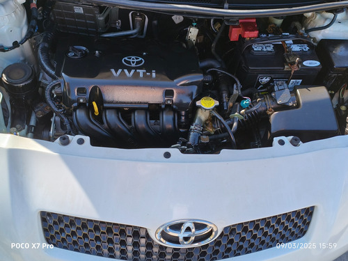Toyota Yaris 1.5 Hb Premium 5vel Aa Ee Mt