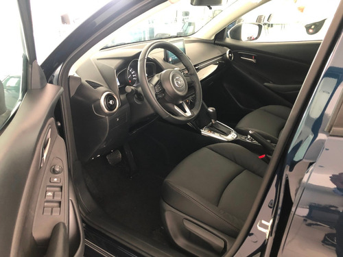 Mazda 2 Sport Touring Automatico 2022 Azul Metalico