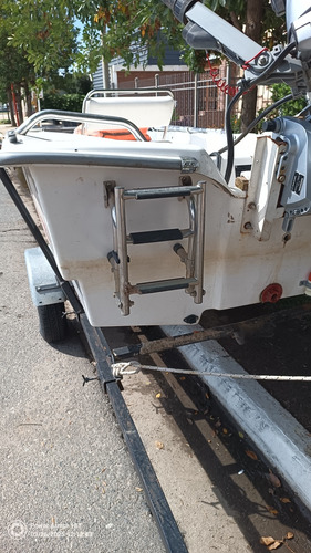 Tracker Malecom Con Motor Honda 20 Hp