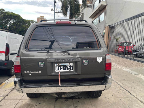 Toyota SW4 3.0 I Runner