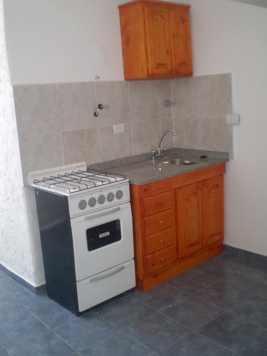 Vendo Complejo 6 Unidades Departamentos Excelente Para Renta.. 296862