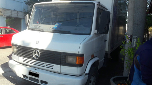 Mercedes Benz 710 2010 / Térmico Carnicero Y Equipo De Frio