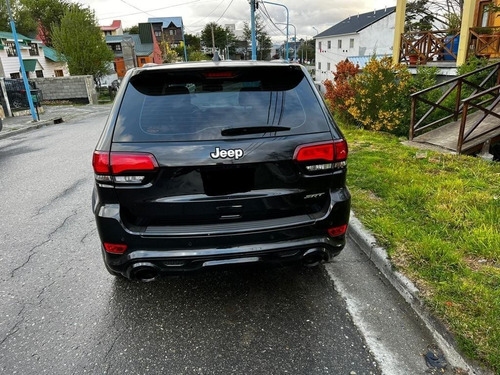 Imagen 5 de 13 de Jeep Grand Cherokee Srt