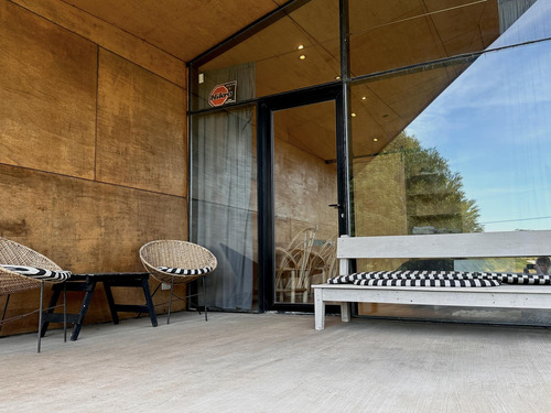 Casa De Diseño En Venta, Barrio Chapadmalal, Cruz Del Sur.