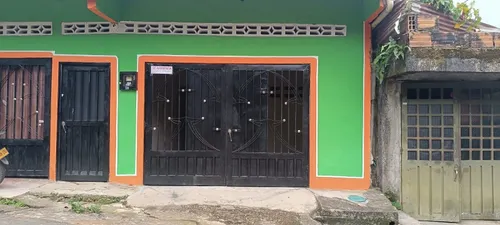 Vendo Casa Con 2 Apartamentos Todos Los Servicios En F