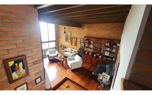 Venta Casa De 3 Niveles Poblado Sector Los Balsos