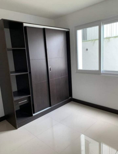 Imagen 14 de 14 de Moderno Con Patio Apto En Zapote