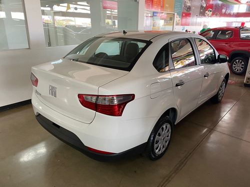 Imagem 5 de 8 de Fiat Grand Siena Attractive 1.0 (flex)