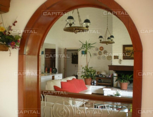 Casa En Alquiler Punta Del Este- Ref: 24784