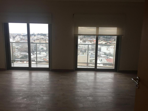 Imagen 12 de 25 de Piso De Categoria - Irigoyen 776 -