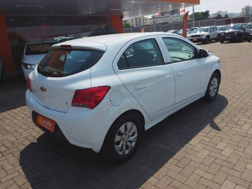 Imagem 7 de 9 de Chevrolet Onix 1.0 Mpfi Lt 8v Flex 4p Manual