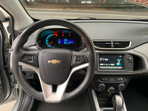 Chevrolet Onix 1.4 MPFI LT 8V FLEX 4P AUTOMÁTICO