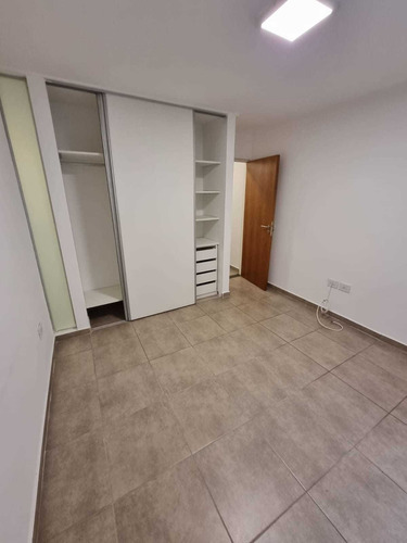 Imagen 6 de 9 de Venta - Departamento 1 Dormitorio General Paz