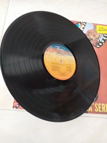 Rolando La Serie 16 Grandes Exitos De Pelicula Lp Fuentes (Usado)