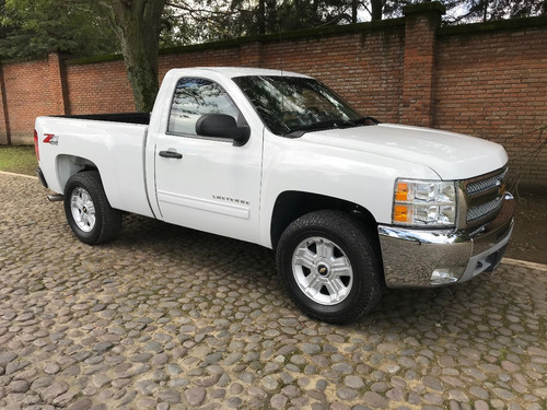 Imagen 8 de 15 de Cheyenne Z71 Regular 4x4 V8 Blindada 5 Plus 2013