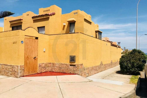 Casa En Venta, Valle Del Mar. Sector Sur.