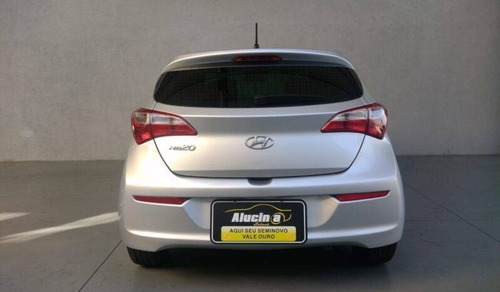 Imagem 12 de 13 de Hyundai Hb20 1.0 Comfort 12v Flex 4p Manual