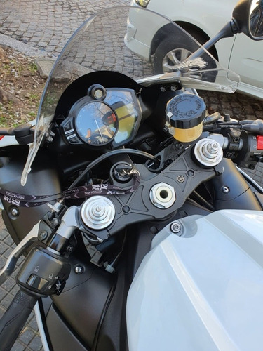 Imagen 13 de 14 de Yamaha Yzf R1 Crossplane Unica Por Su Estado!!!!!