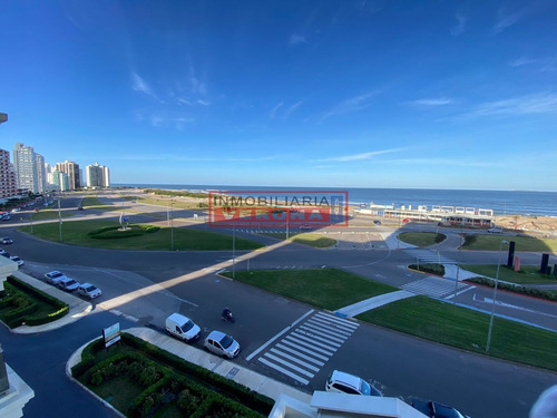 Imagen 12 de 30 de Departamento De Muy Buen Nivel, Con Vista Al Mar!