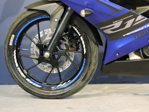 Yamaha Yzf- R15