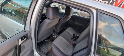 Imagem 8 de 15 de Volkswagen Polo 2014 1.6 Vht Sportline Total Flex 5p