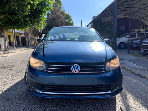 Volkswagen Vento 2.0 Confortline Mt