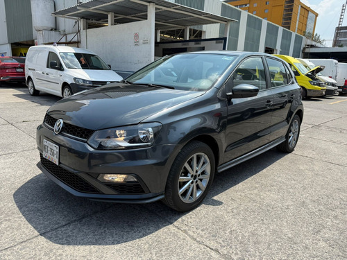 Volkswagen Polo 1.6 Comfortline Plus Mt