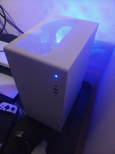 Cpu Gamer 24 Nucleos 32gb Ram, 2tb Ssd Nvme, Amd Fx 580 8gb (Reacondicionado)