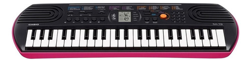 Teclado musical Casio Mini SA-78 44 teclas preto/rosa