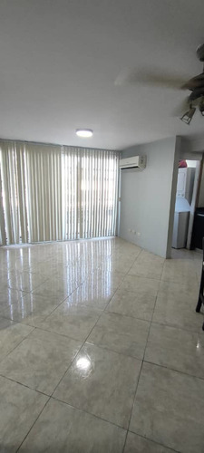 Imagen 12 de 12 de Apartamento De Dos Habitaciones Y Dos Baños