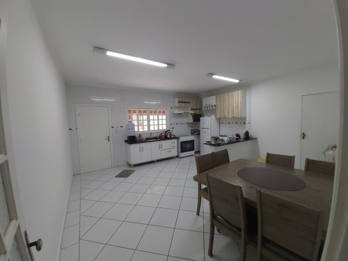 Imagem 3 de 14 de Condominio Ibiuna Casa,piscina,área Gourmet,otima Localizaçã