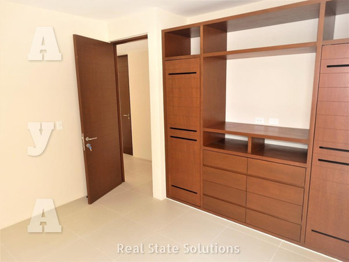Departamento En Venta De 2 Recámaras, Arbolada By Cumbres, Avenida Huayacán, Cancún. Negociable