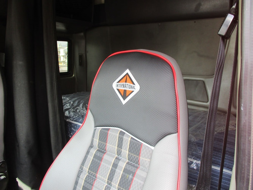Imagen 8 de 10 de International Prostar 2014, 1,013 Mil Km Rojo