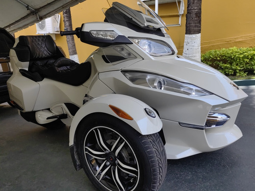 Can Am Spyder