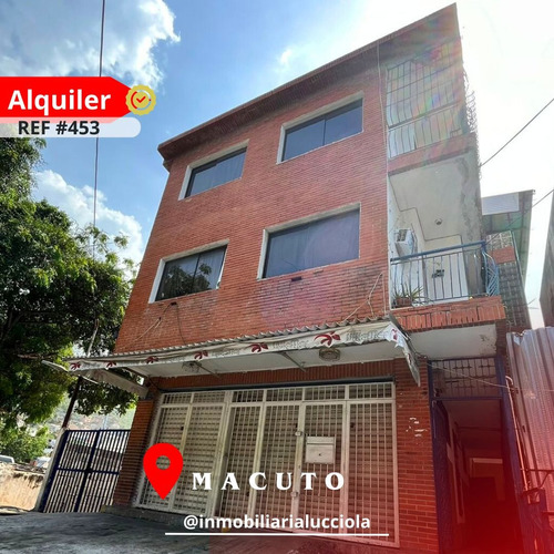 Local En Alquiler A Pie De Calle En Macuto, Ref 453