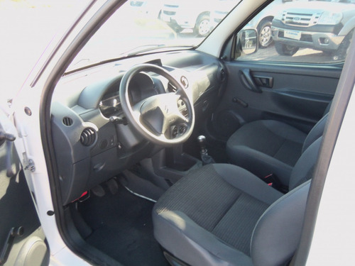 Imagem 8 de 11 de Citroën Berlingo 2019 Flex