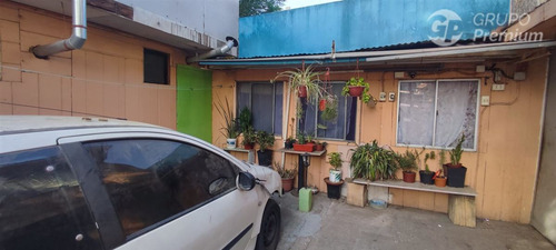 Casa En Venta De 4 Dorm. En Conchalí